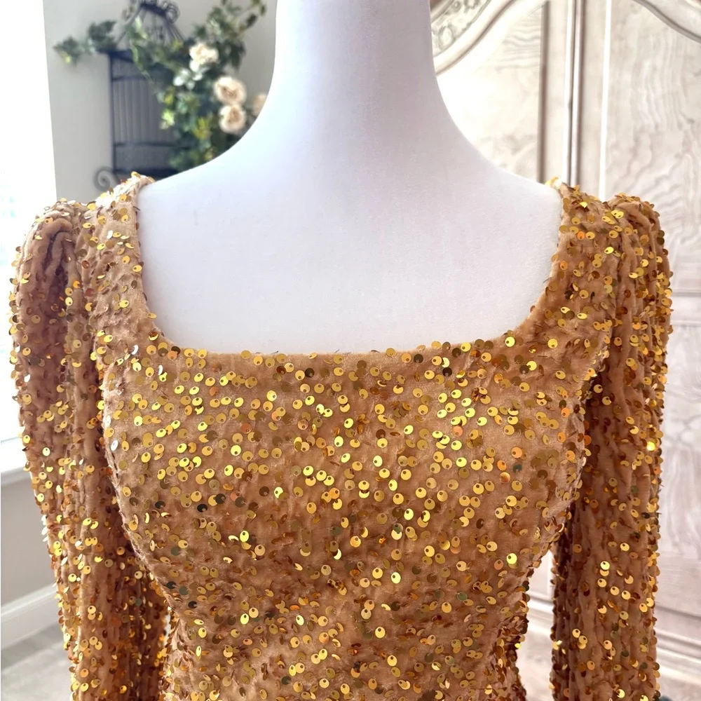 NEW Gold Dress, Sequin Dress, Gold Sequins Dress, Gold Velvet, NWOT, Size S/4 - Picture 3 of 9
